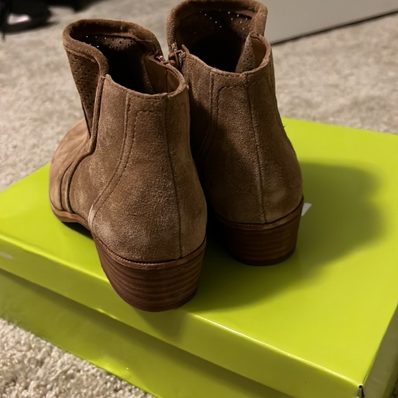 Gianni Bini Ankle Boots - Picture 6 of 7